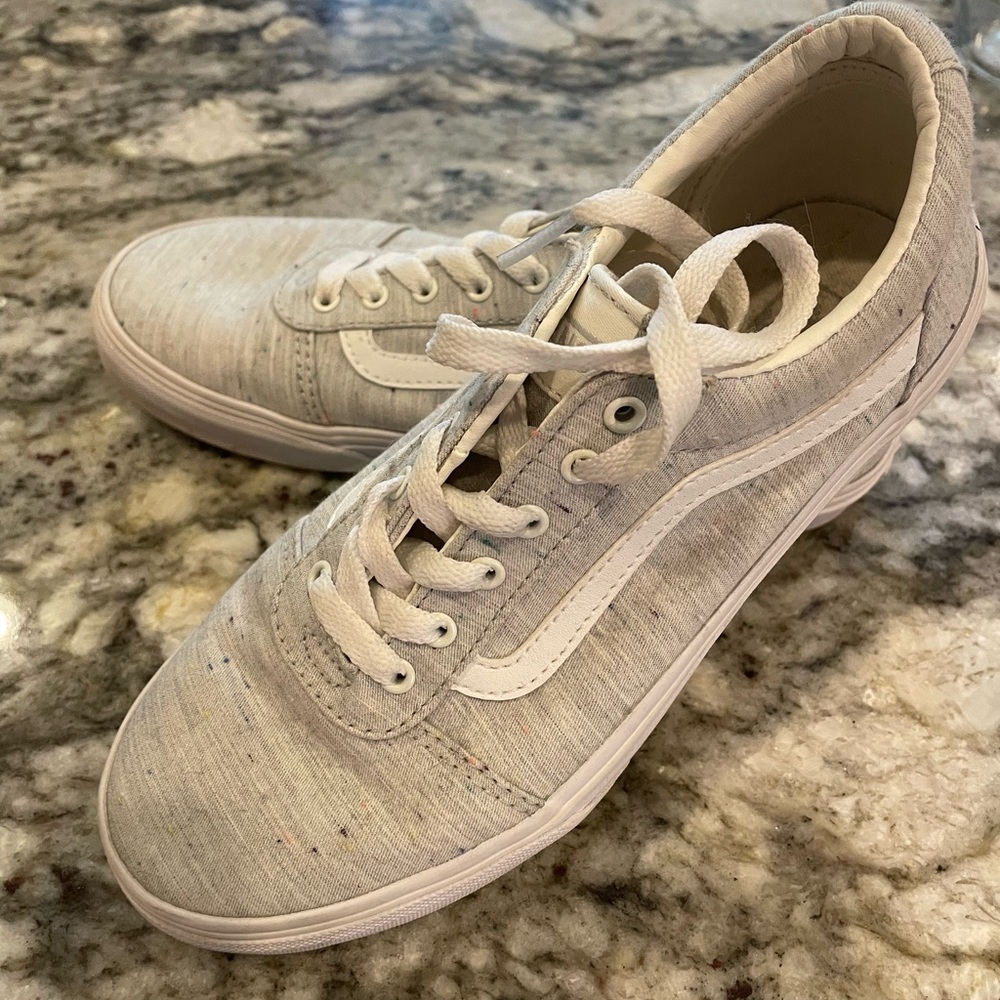 Old Skool grey Vans women’s size 4. $25